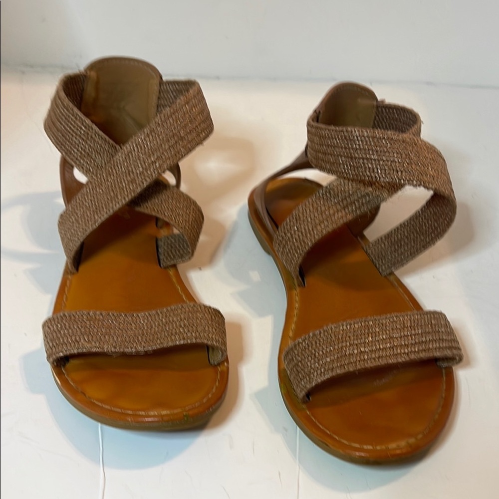 BAMBOO Tan Sandals Minimalist Slip-On Design